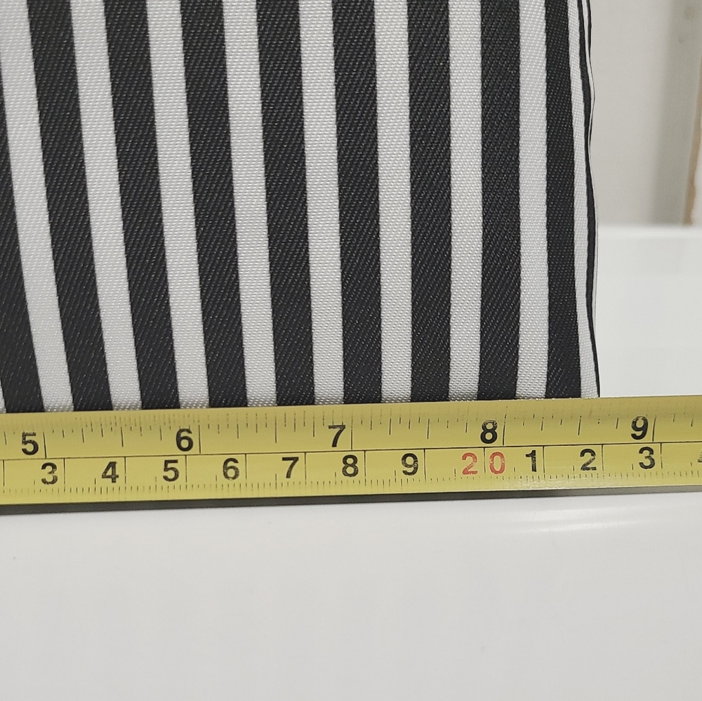 Kate Spade New York X Clinique Make-up Accessory Bag Black Stripe/Green Dot - Picture 10 of 12